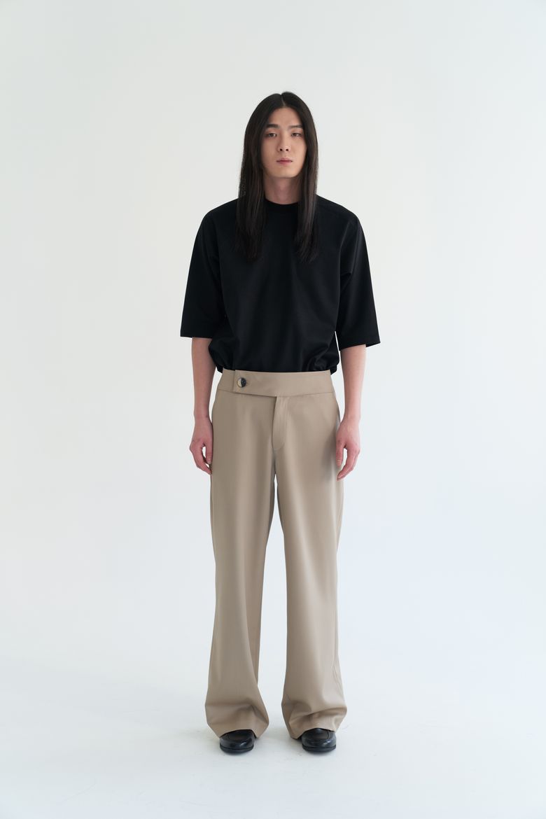 창과 문 티셔츠 (Black)-남