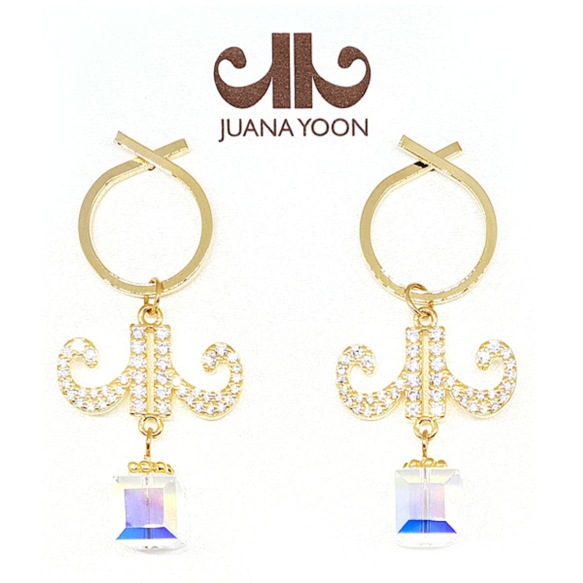 쥬아나윤(JUANAYOON) 클래식 스와로브스키 오팔 귀걸이