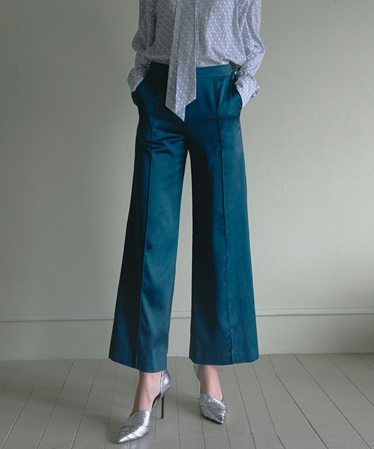 아이스가든에이오공팔(ICE GARDEN A.508) Satin Wide Trouser