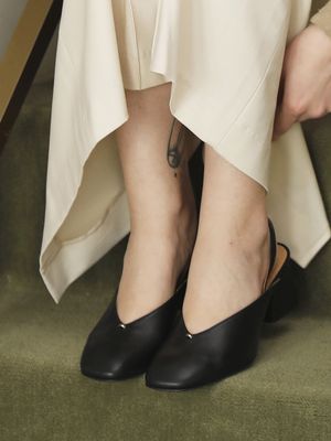 BKP20218 LENA CURVED TOE SLINGBACK BLACK