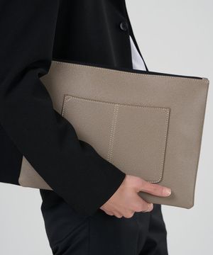 엡송 포켓 클러치백 베이지