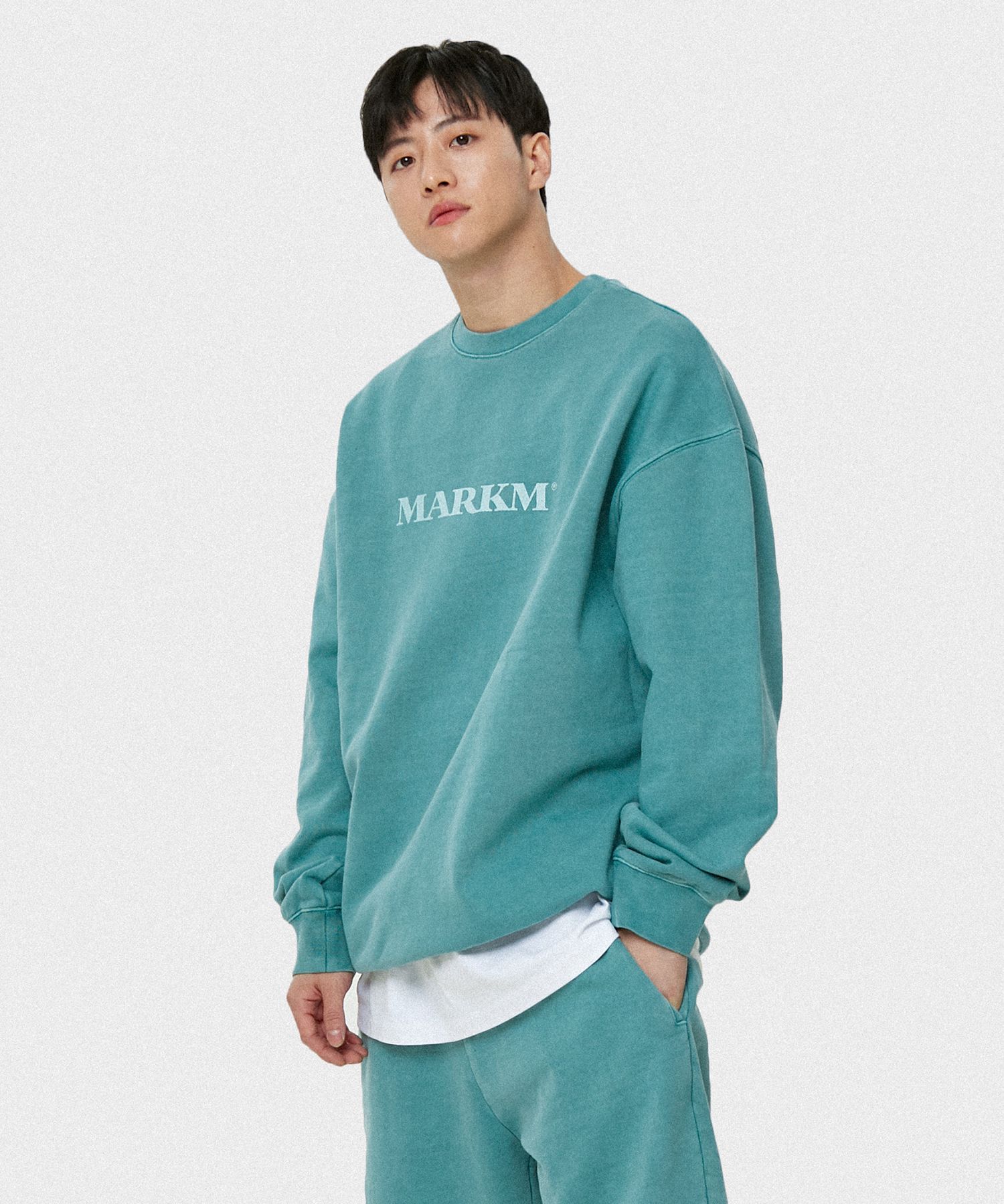 MUSINSA | MARKM Bold Logo Pigment Sweatshirts GYD