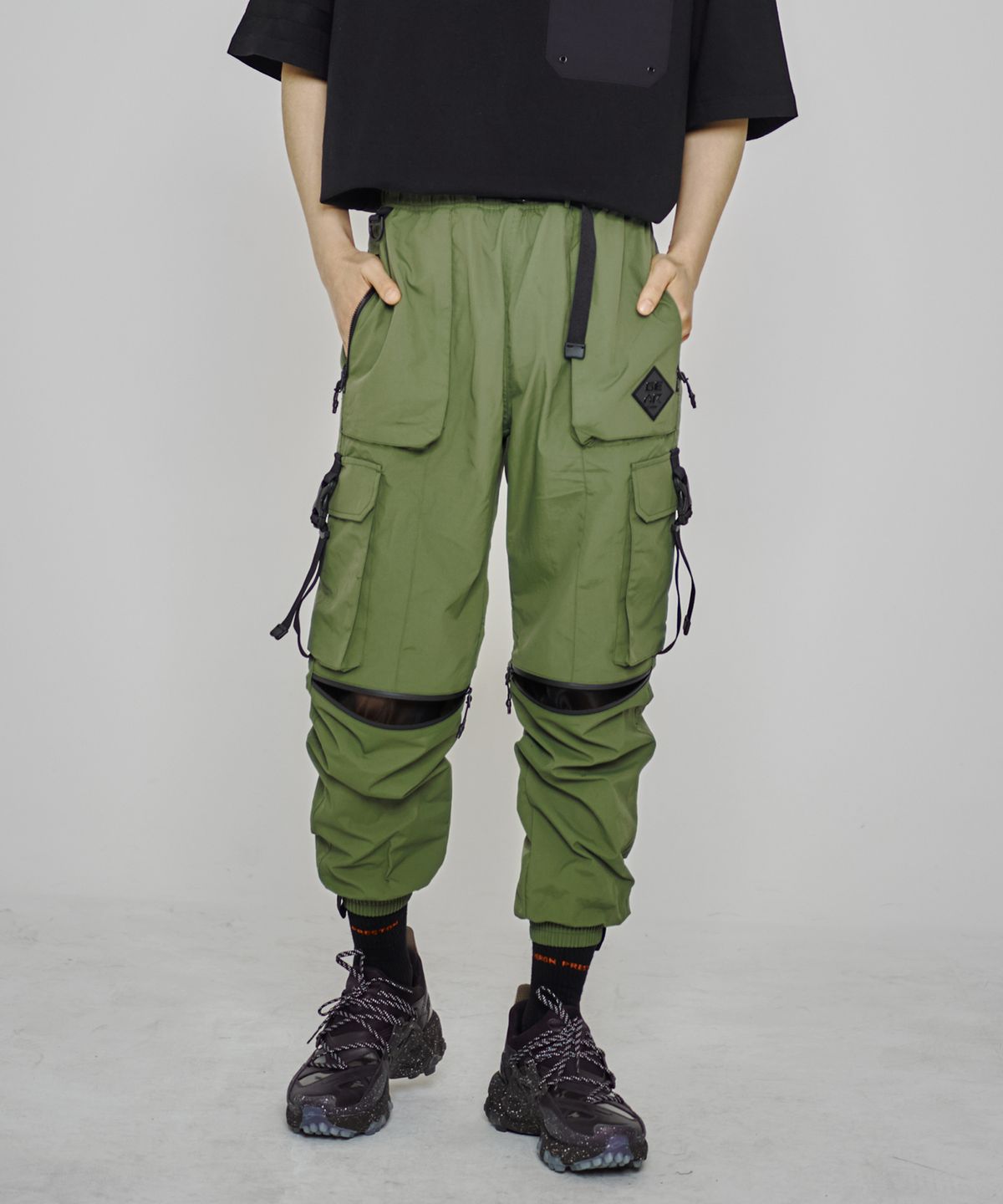 매니아매스(MANIAMASS) VENT JOGGER PANTS GLOW C