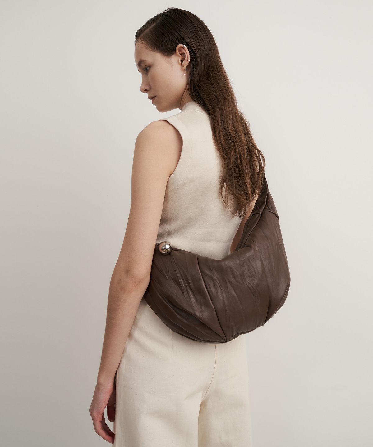 드메이커(DEMAKER) Onion bag-taupe