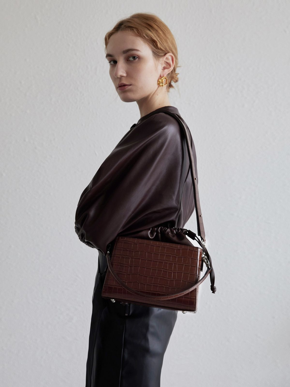 세미코드(SEMICODE) Tiam bag - dark brown