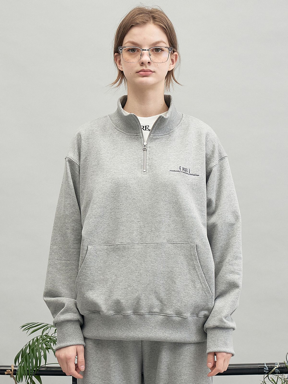 리플레이컨테이너(REPLAY CONTAINER) RE braces logo half zipup mtm (gray)
