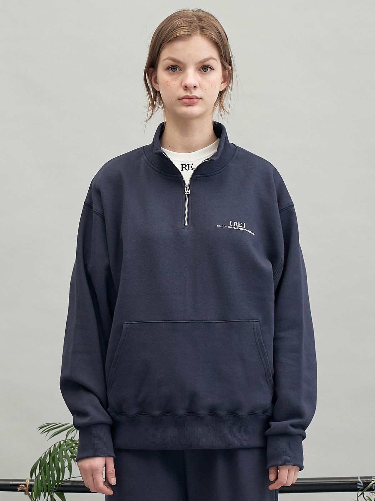 리플레이컨테이너(REPLAY CONTAINER) RE braces logo half zipup mtm (navy)