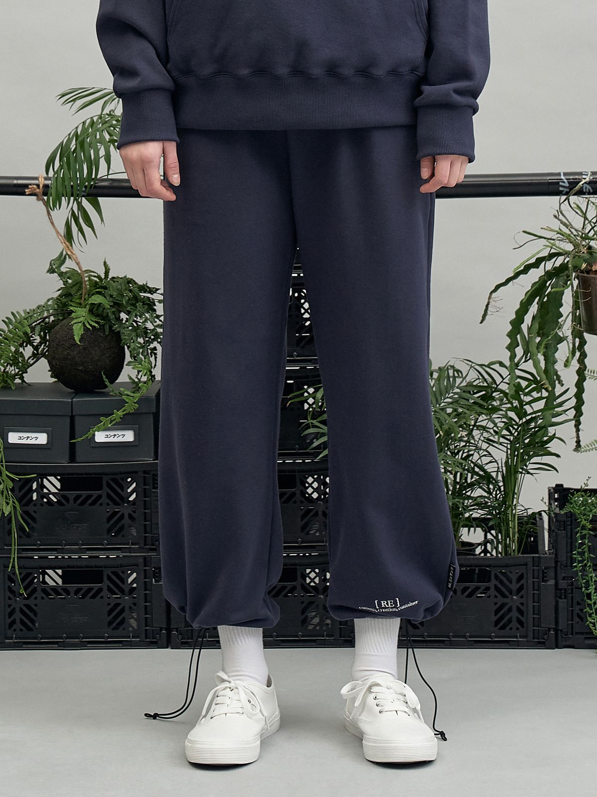 리플레이컨테이너(REPLAY CONTAINER) RE braces logo string pants (navy)