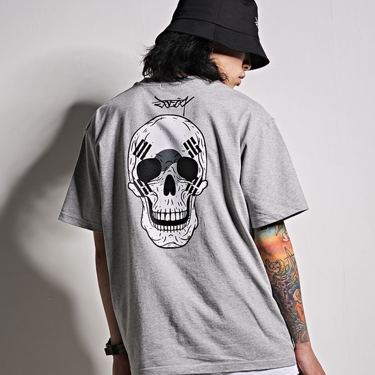 메이드한멋(MADEHANMUT) 스컬 반팔T-shirts(그레이)