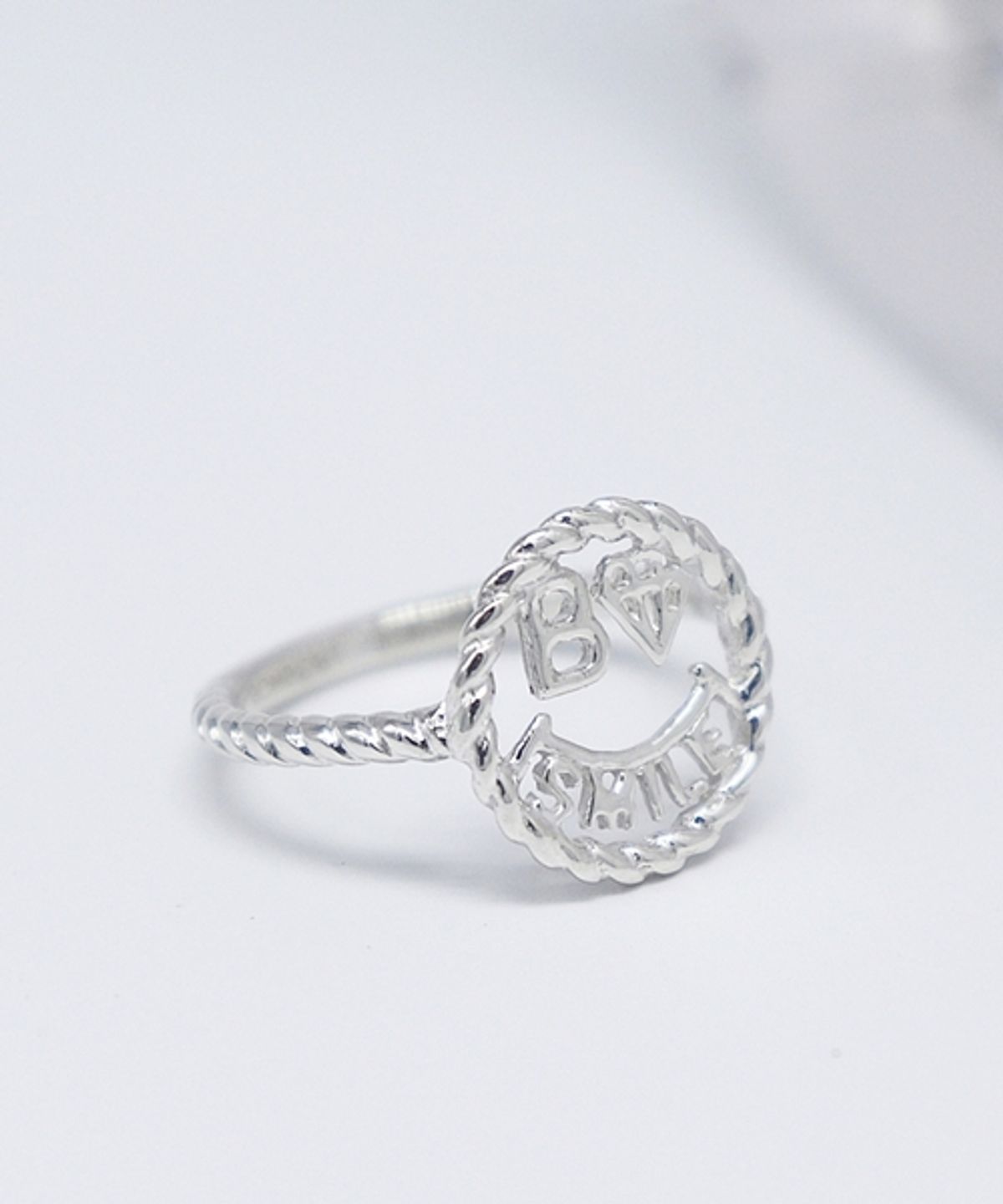 봉보(BONBEAU) BONBEA Kitsch coin smile Ring 코인 스마일 꼬임 반지