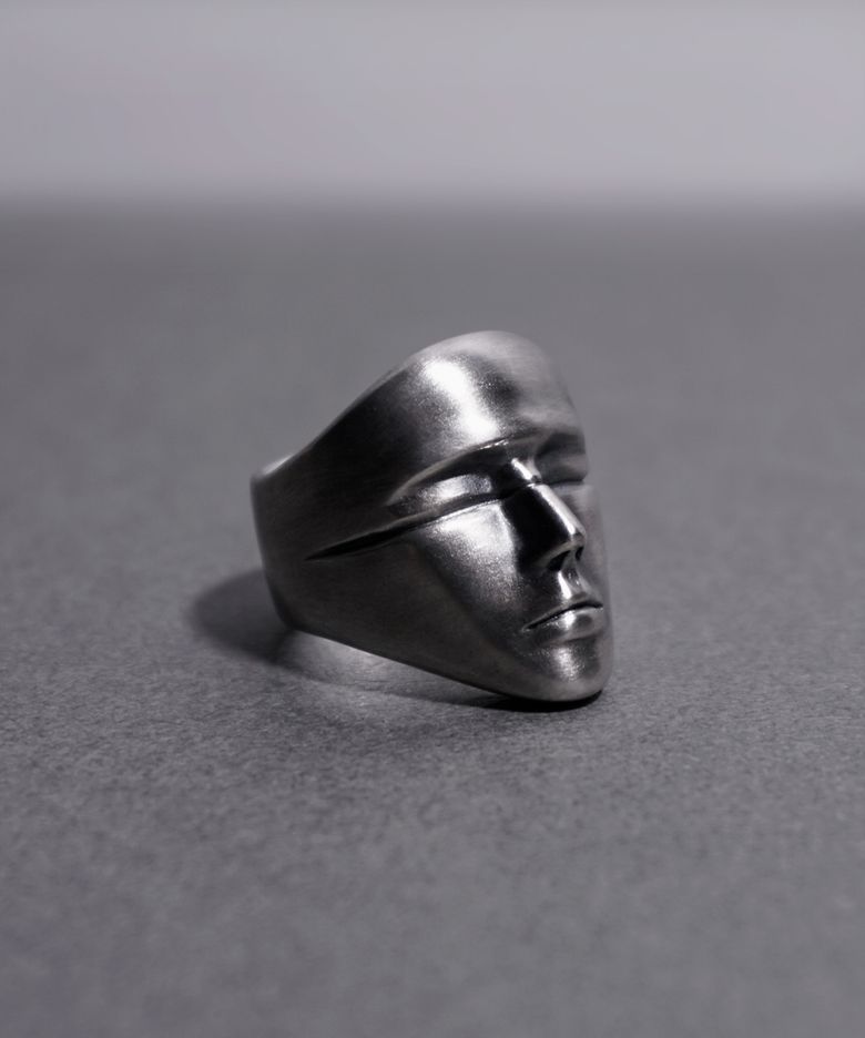 [DEVOURED] DONE FACE RING