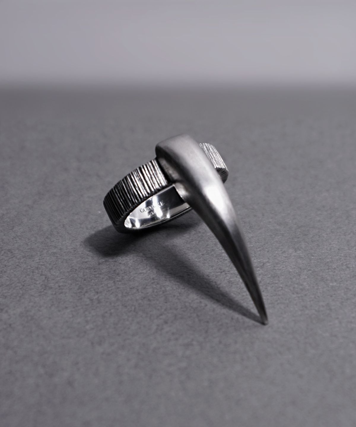 갓제이크(GODJAKE) [DEVOURED] BT RING