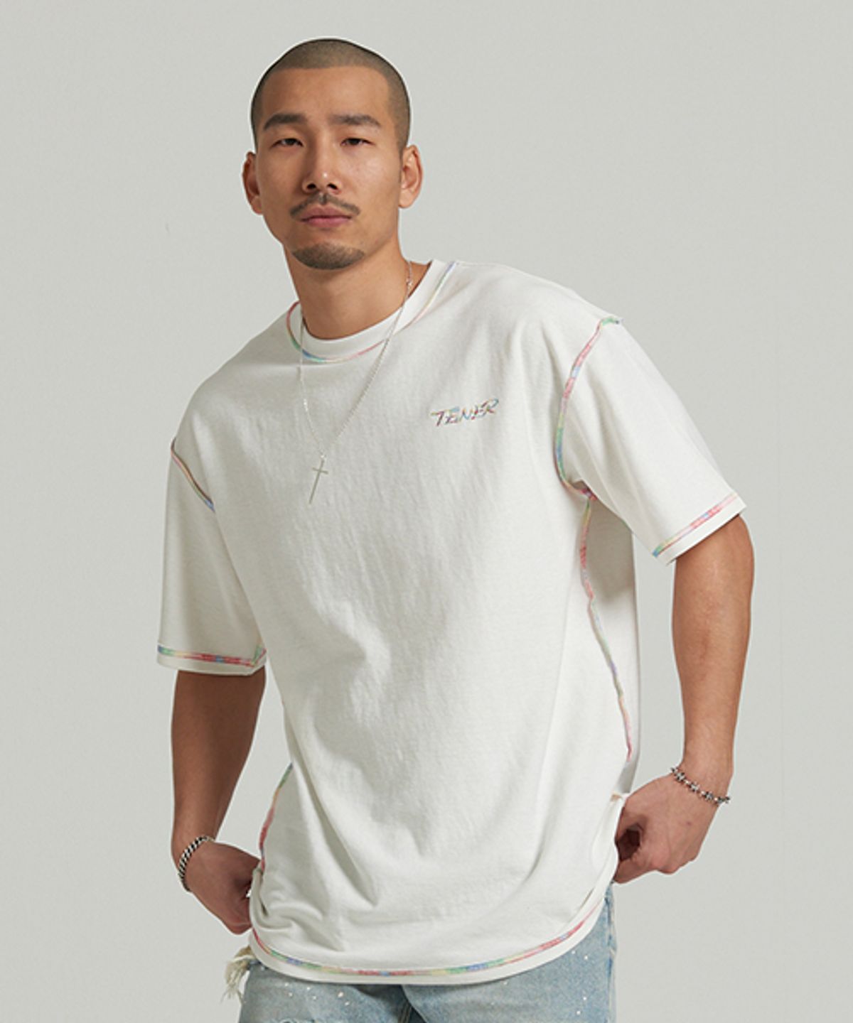 테네르(TENER) [UNISEX]오버핏 레인보우 반팔티 화이트