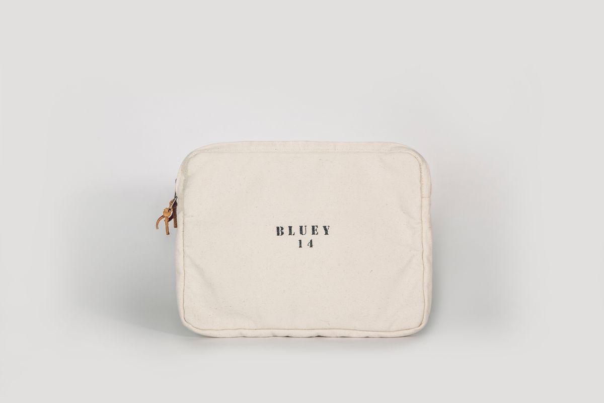 블루이(BLUEY) 노트북케이스(아이보리)