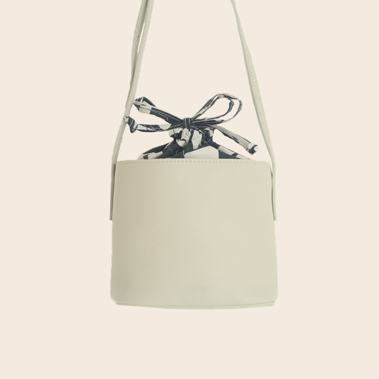 [숲 속 토끼] string bag