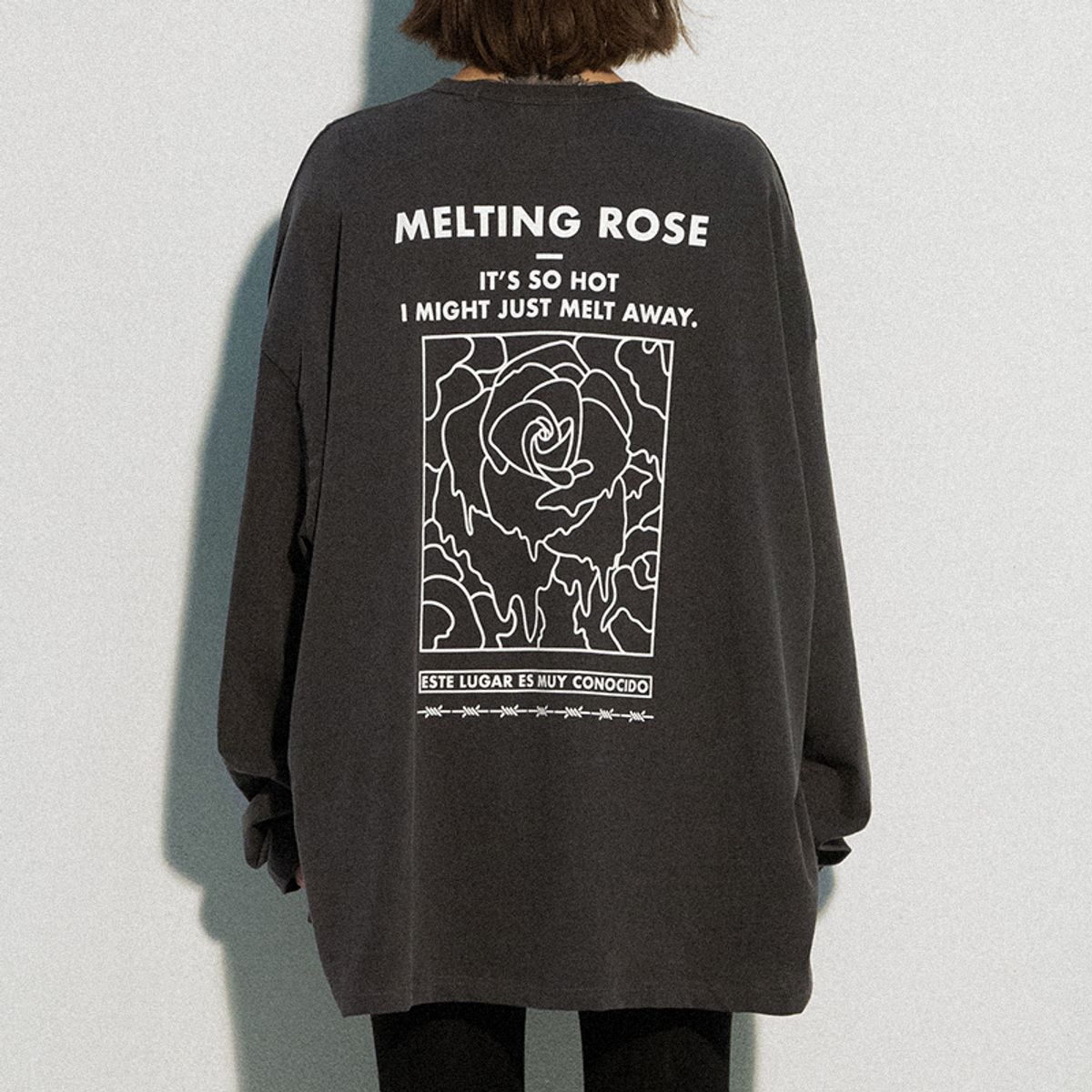 블랙후디(BLACK HOODY) MELTING ROSE LONG SLEEVE CHARCOAL
