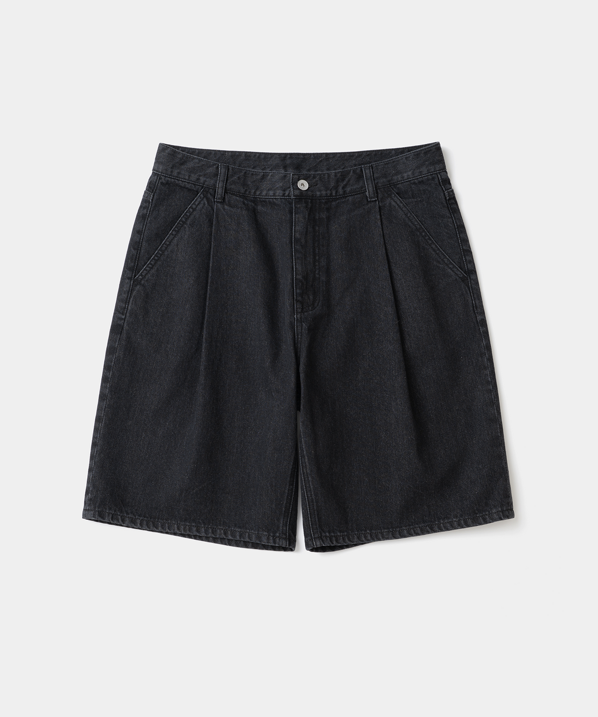 유니폼브릿지(UNIFORM BRIDGE) one tuck denim shorts black