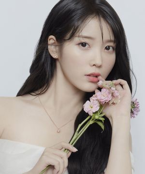 [아이유 PICK] 써니 목걸이 (JJJBNQ0BS698SR420)