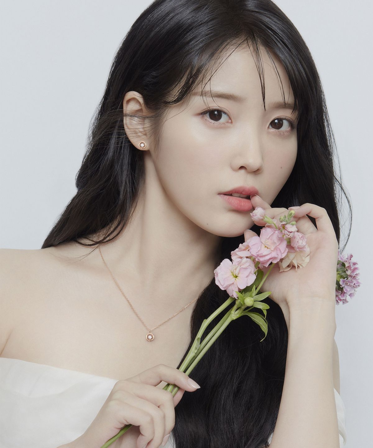 제이에스티나(JESTINA) [아이유 PICK] 써니 목걸이 (JJJBNQ0BS698SR420)