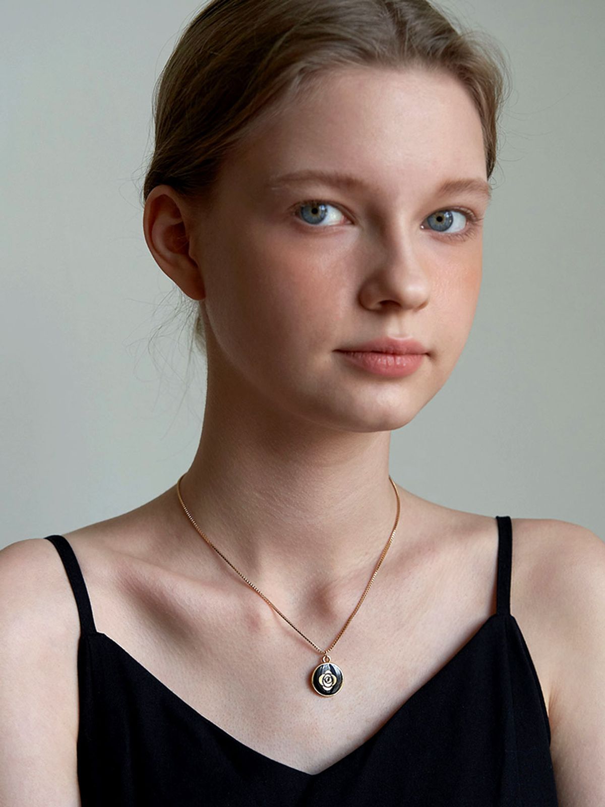 카인더베이비(KINDABABY) vintage rose necklace(4colors)