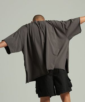 오버핏 트임 반팔티 챠콜