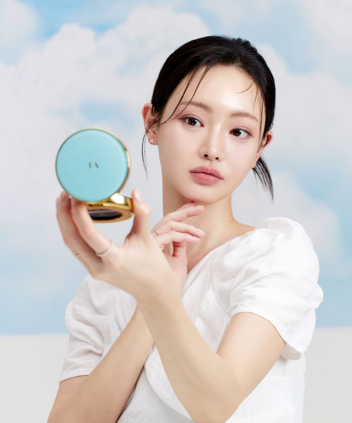 브이티코스메틱(VT COSMETICS) VT 에센스 선 팩트
