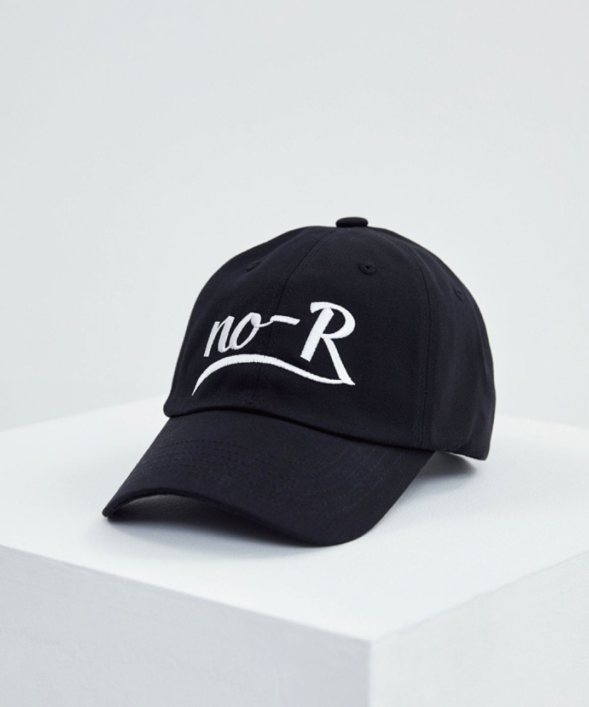 노알(NO-R) [UNISEX] 레터링 볼캡 / 블랙