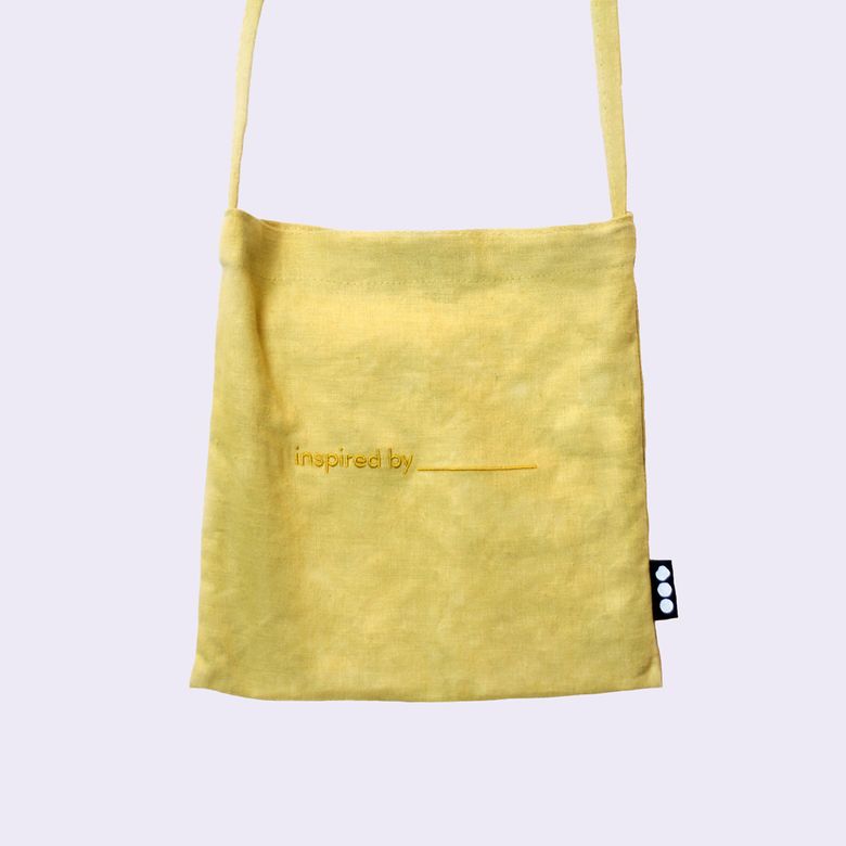 에이드런 로고백- yellow (inspired by)