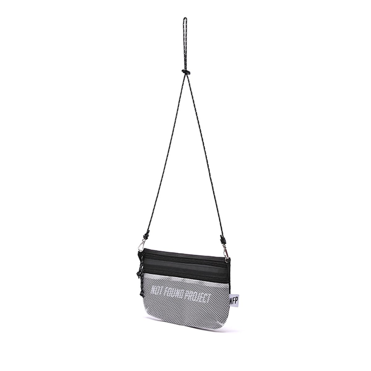 엔티에프피(NTFP) Give out a Flash sacoche bag (BLACK/W) NFP1806014BKW