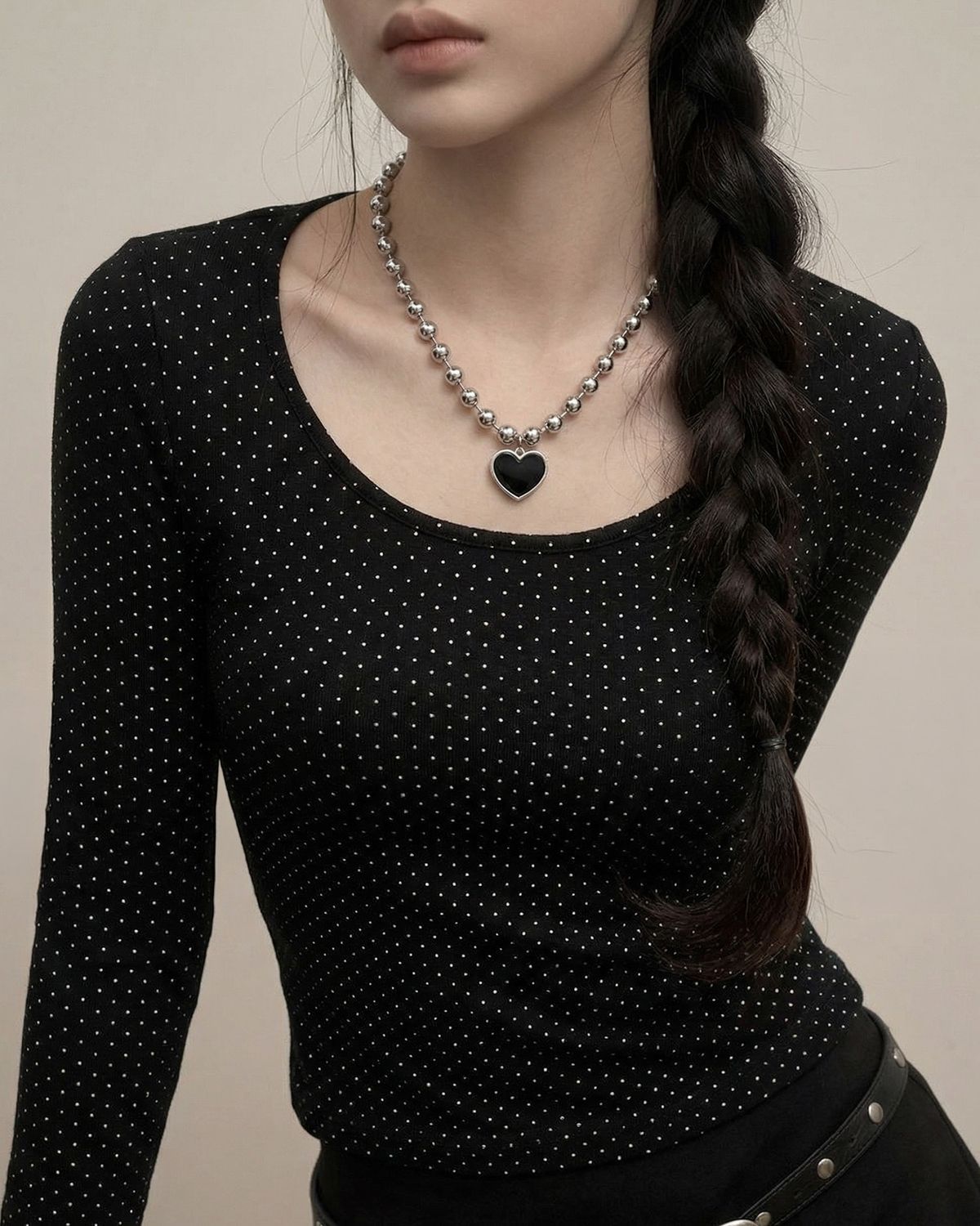 논논(NONENON) BIG BLACK LOVE NEC