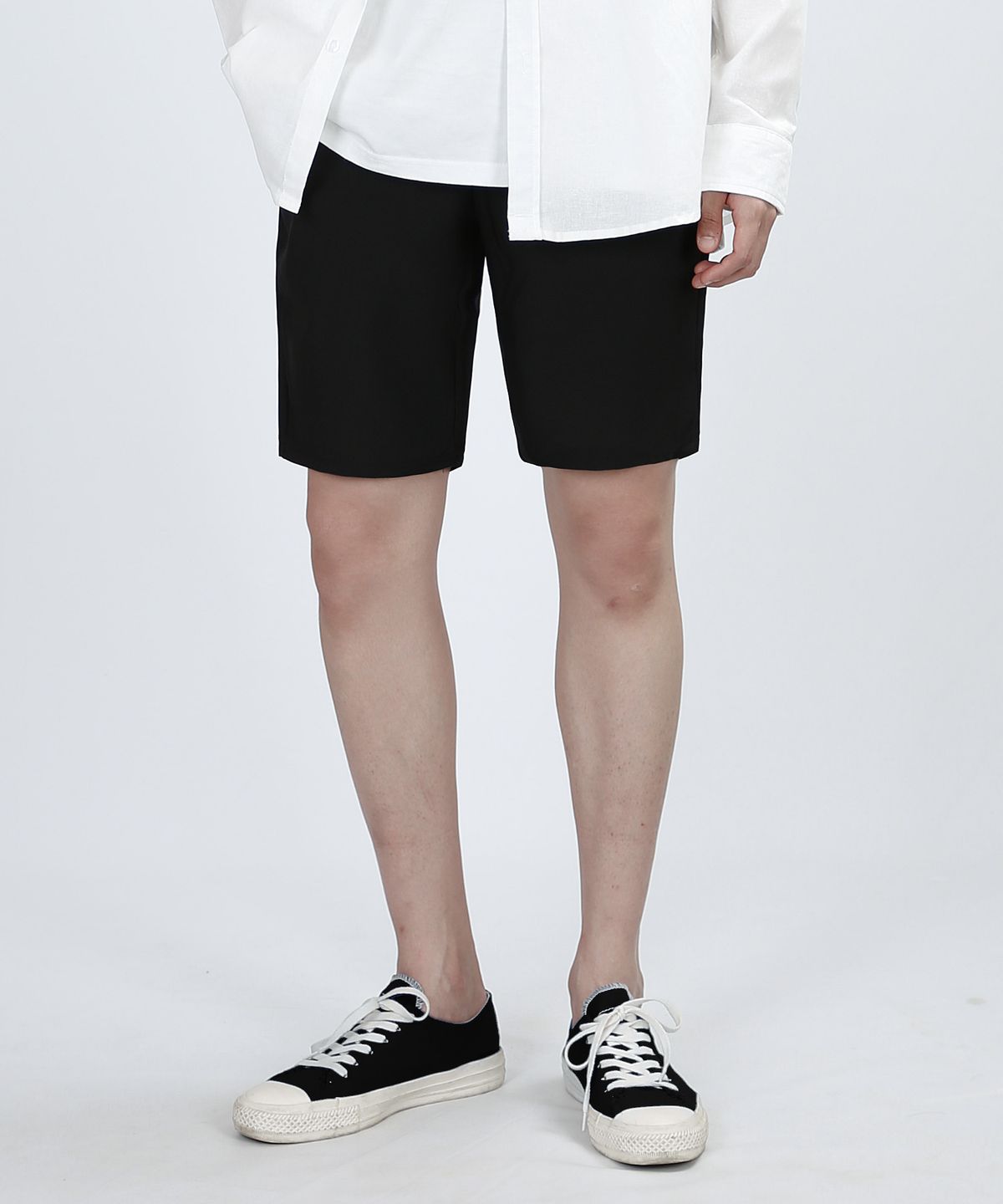 베리베인(VERYVAIN) SPAN TR HALF PANTS (BLACK)