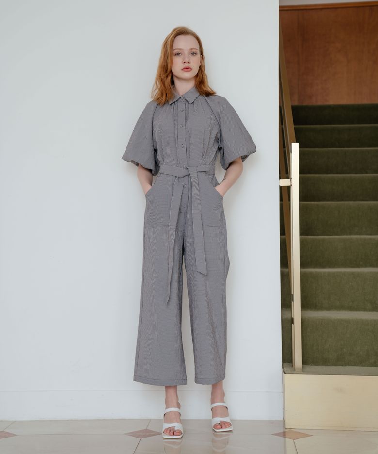 Check balloon jump suit _ black
