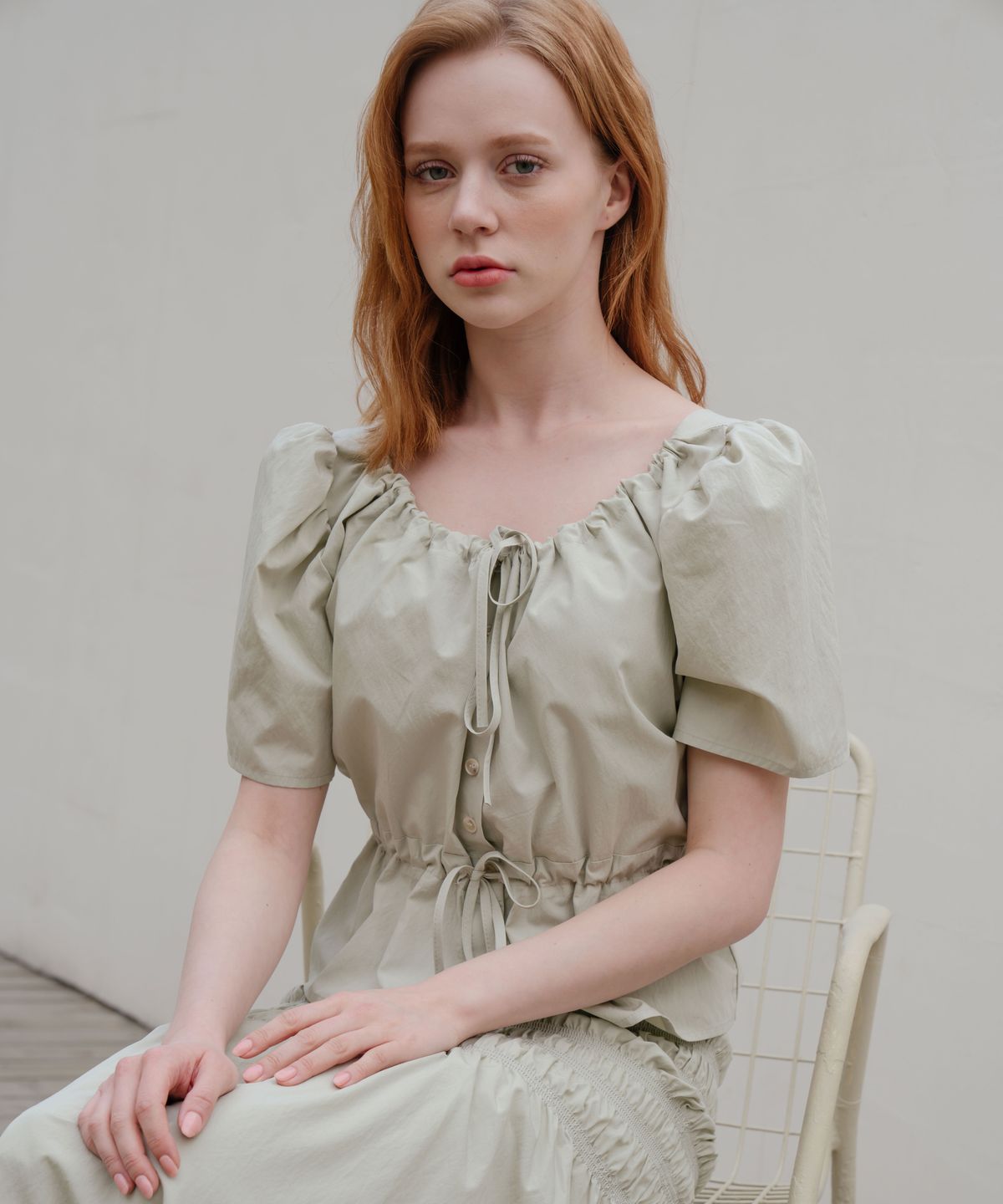 벨루아(VELUA) String blouse _ khaki