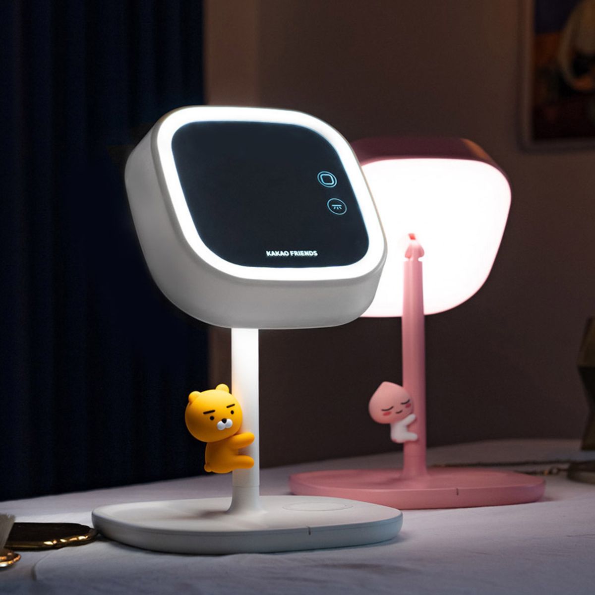 카카오프렌즈 파트너(KAKAOFRIENDS PARTNERS) 스마트 무선충전 LED 미러 스탠드
