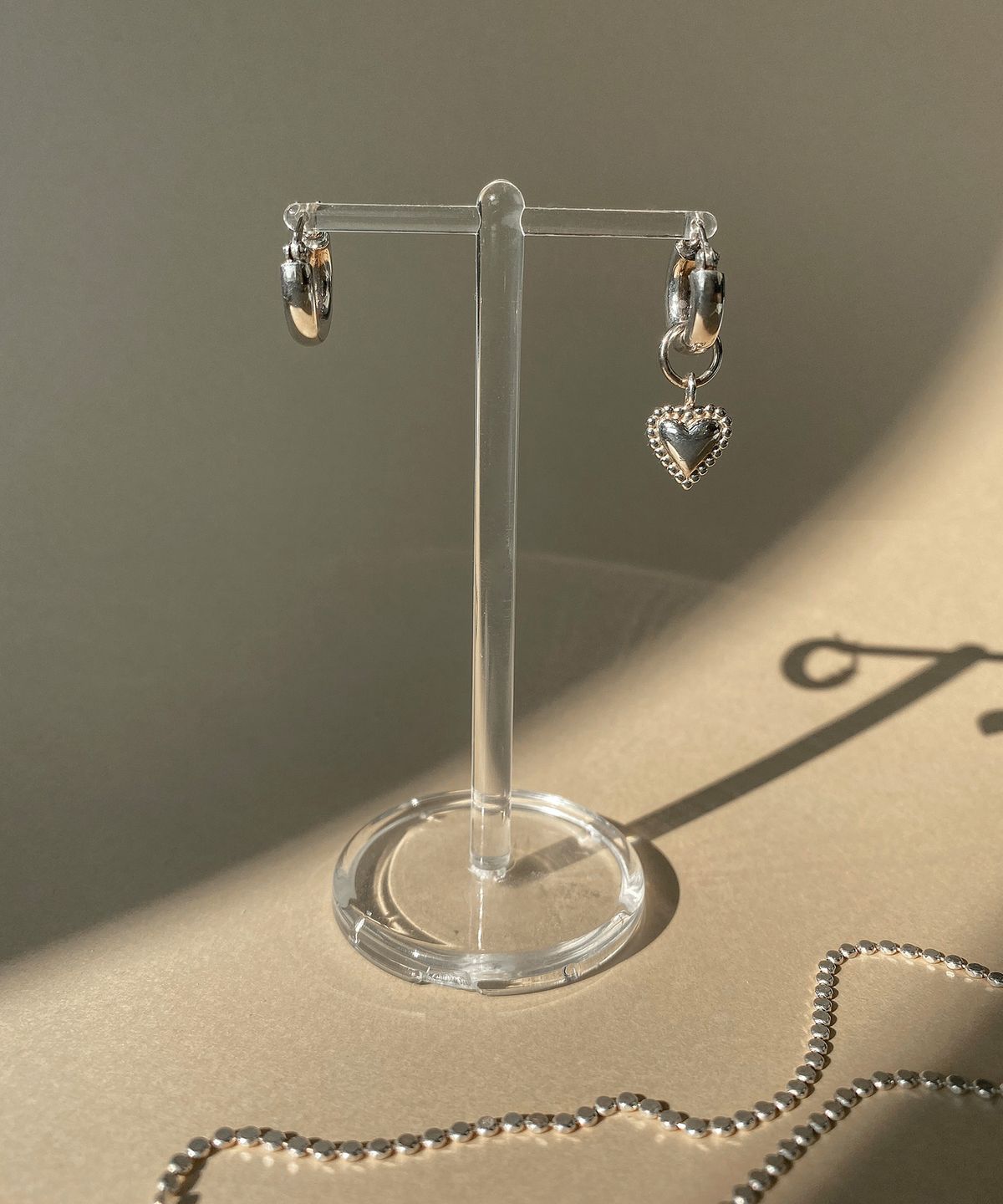 위트홀리데이(WIT-HOLIDAY) glow heart small unbal earring 2way [silver] - silver925