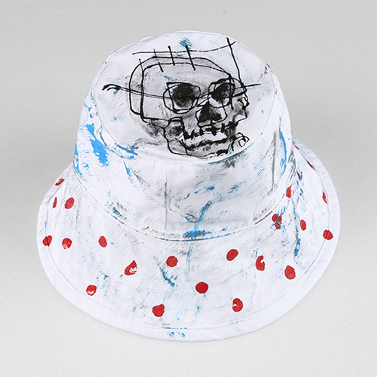 더 매드니스(THE MADNESS) HAND MADE WORK DOT SKULL HAT_WH
