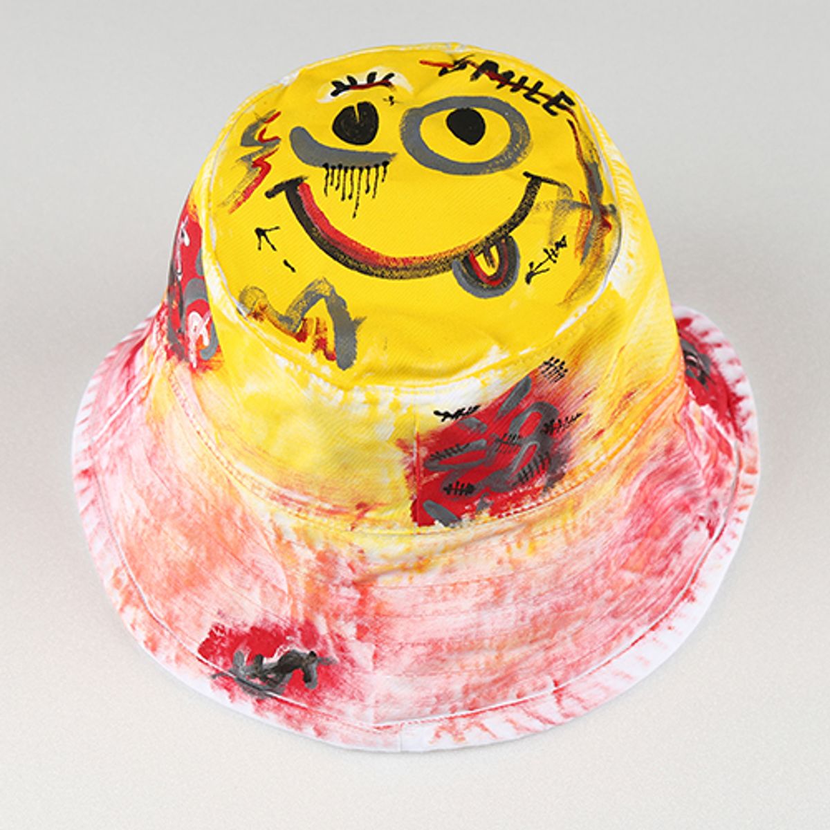 더 매드니스(THE MADNESS) HAND MADE WORK JOKE SMILE HAT_WH
