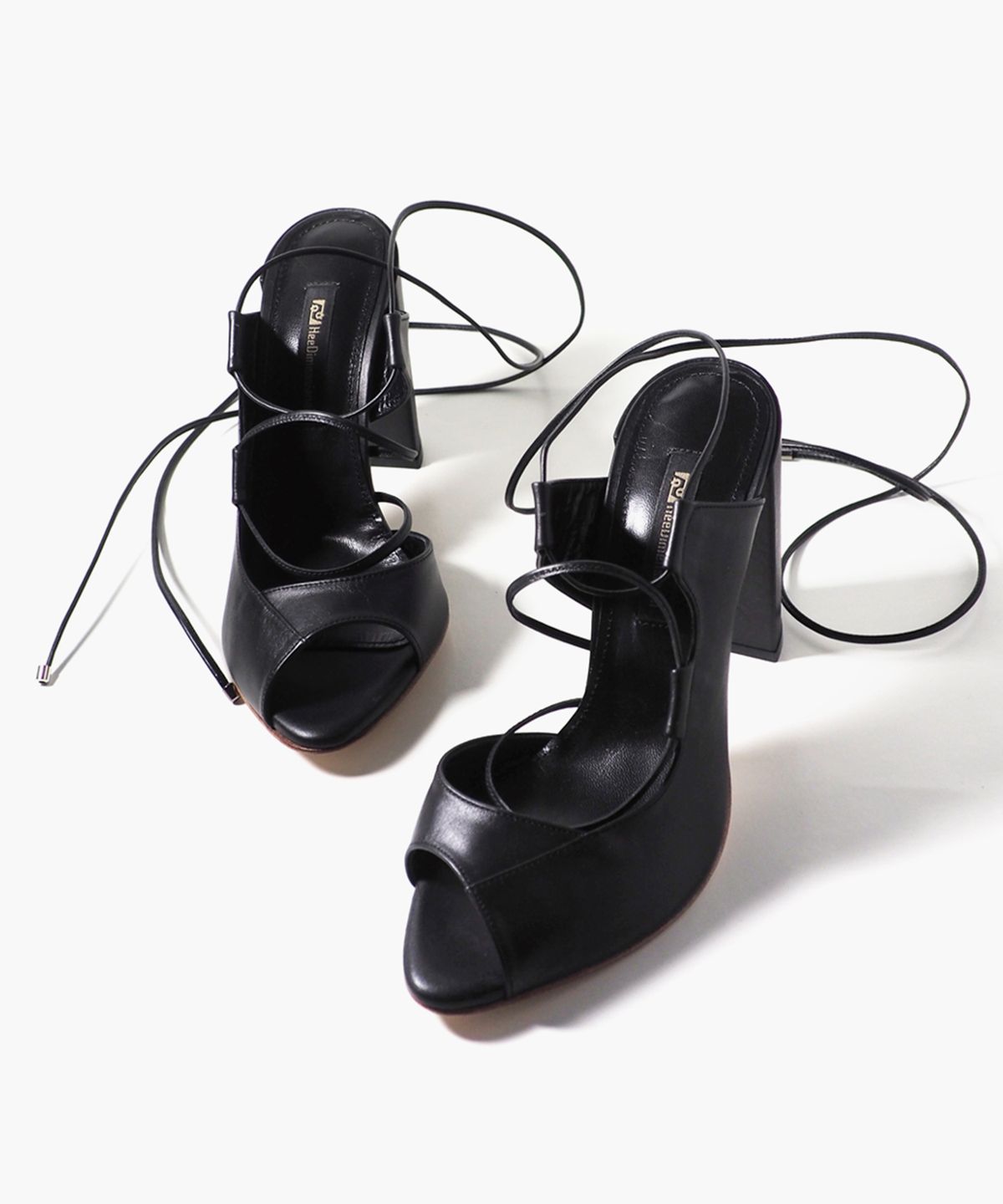 희다이멘셔널(HEEDIMENSIONAL) TILINE 샌들 Black