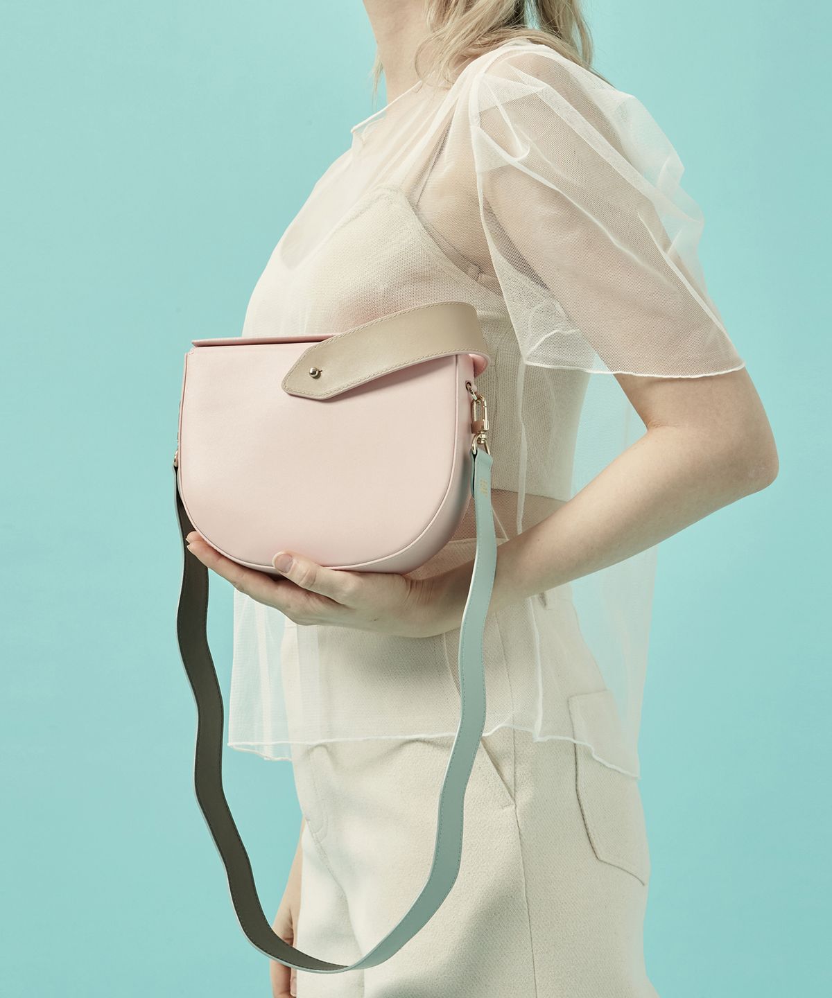 보니블라(BONIBLAH) GLACE BAG (FLAMINGO PINK)