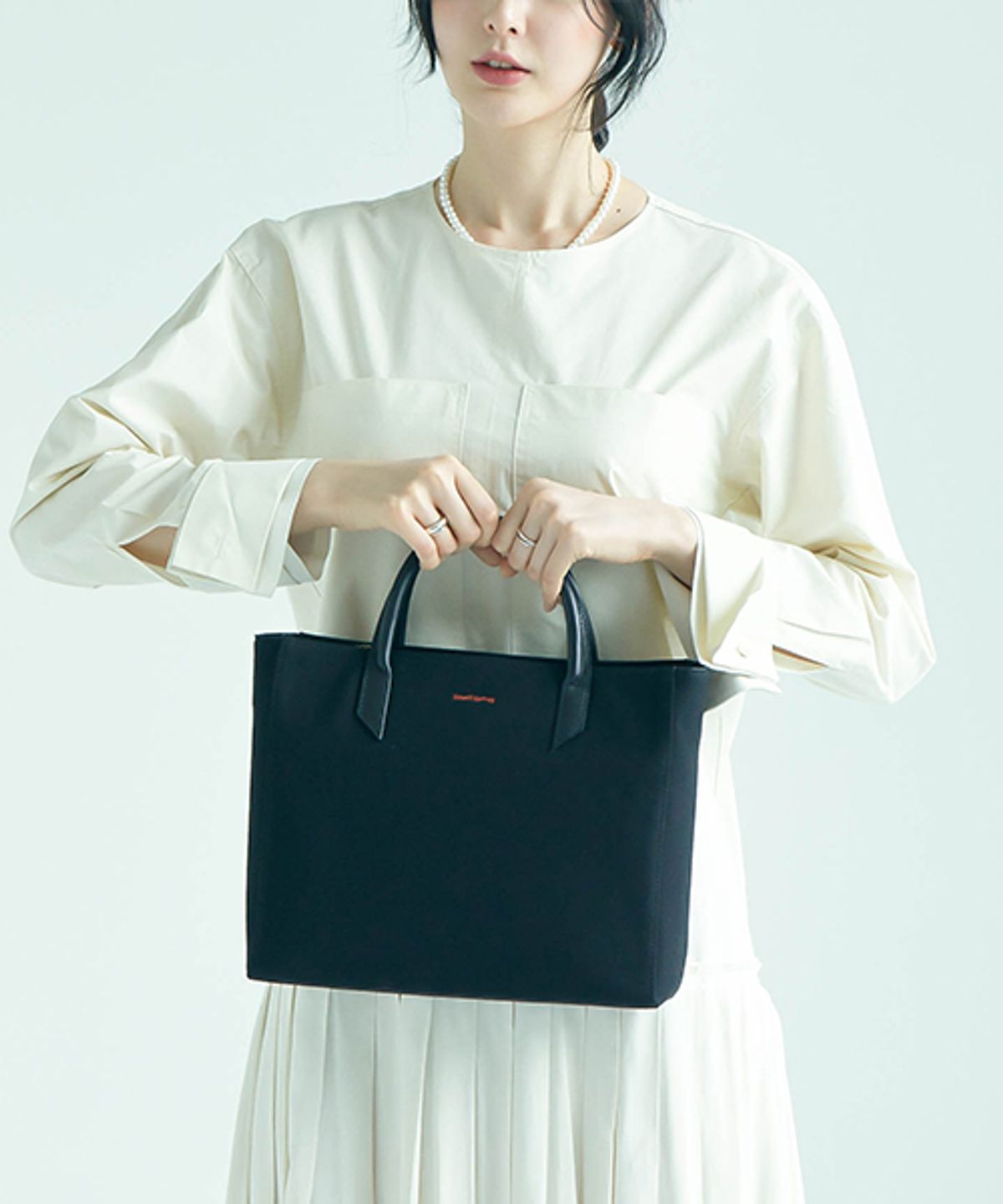 세인트 갤러리(SAINT GALLERY) DOCENT BAG 3rd (도슨트백 3rd)