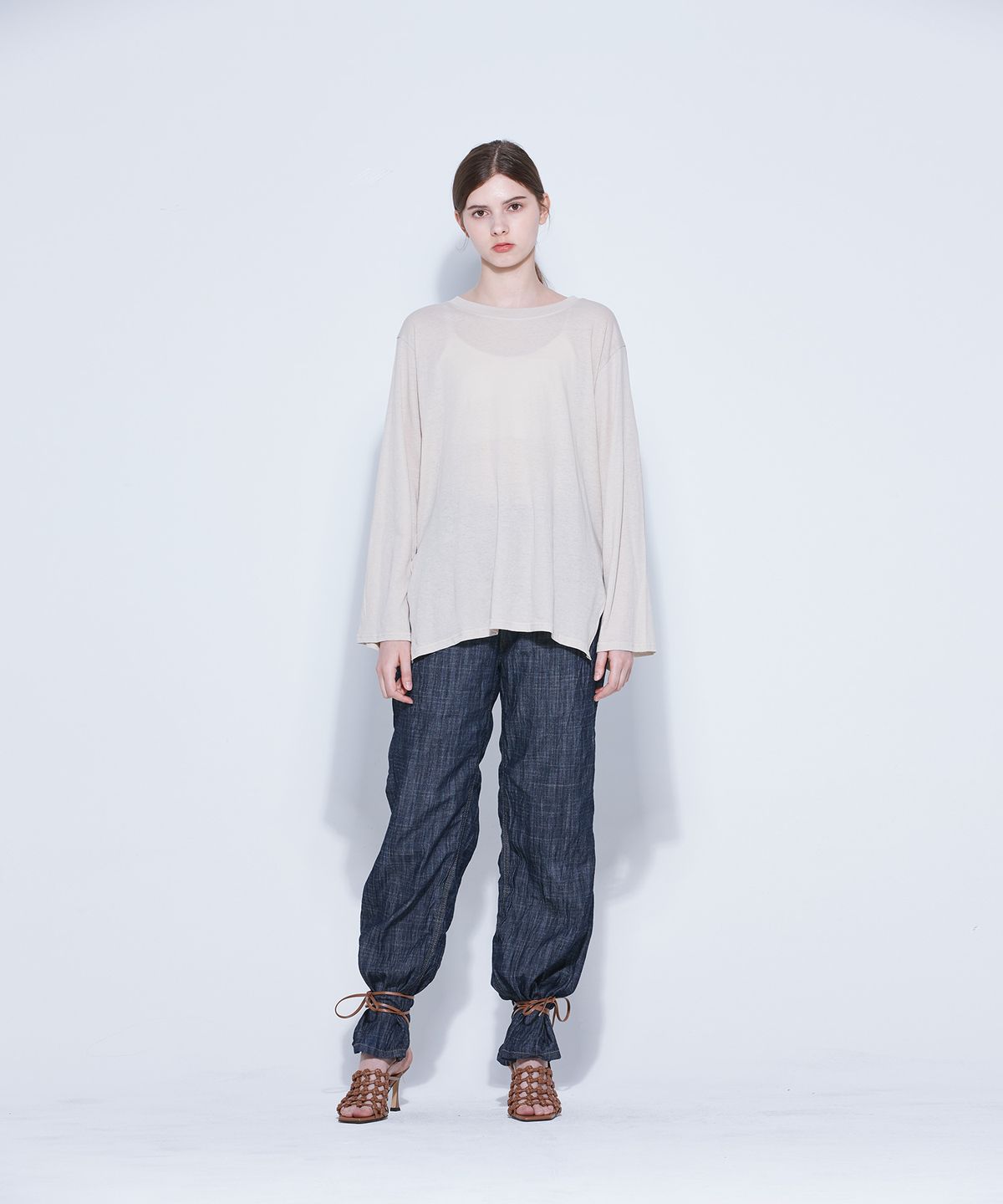 웬스데이딜라잇(WEDNESDAY DELIGHT) Pleated Denim Pants_Dark blue