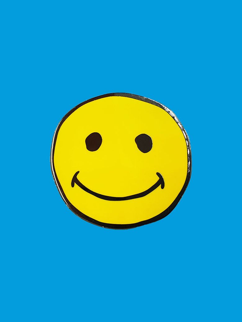 Spinning_smiley 핀 뱃지