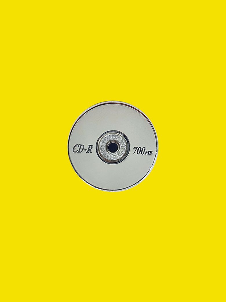 Spinning_CD 핀 뱃지
