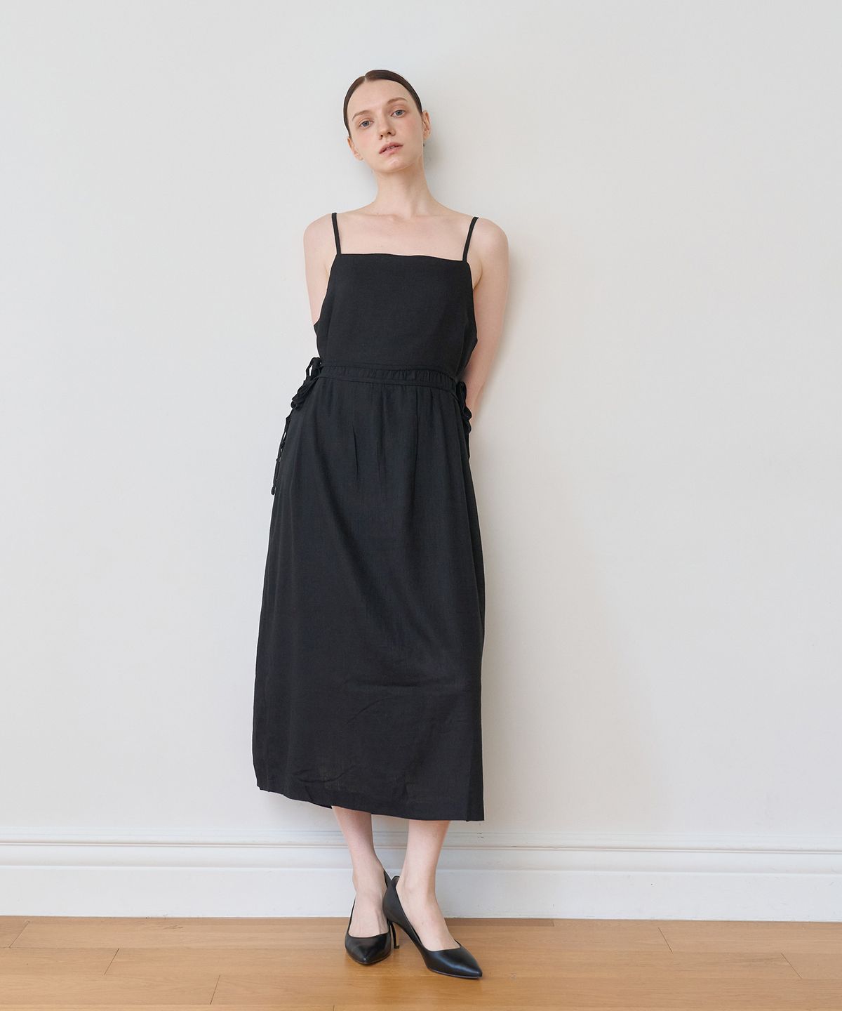 바이바이섭(BIBYSEOB) 스트링 슬립 원피스 블랙 [T42]