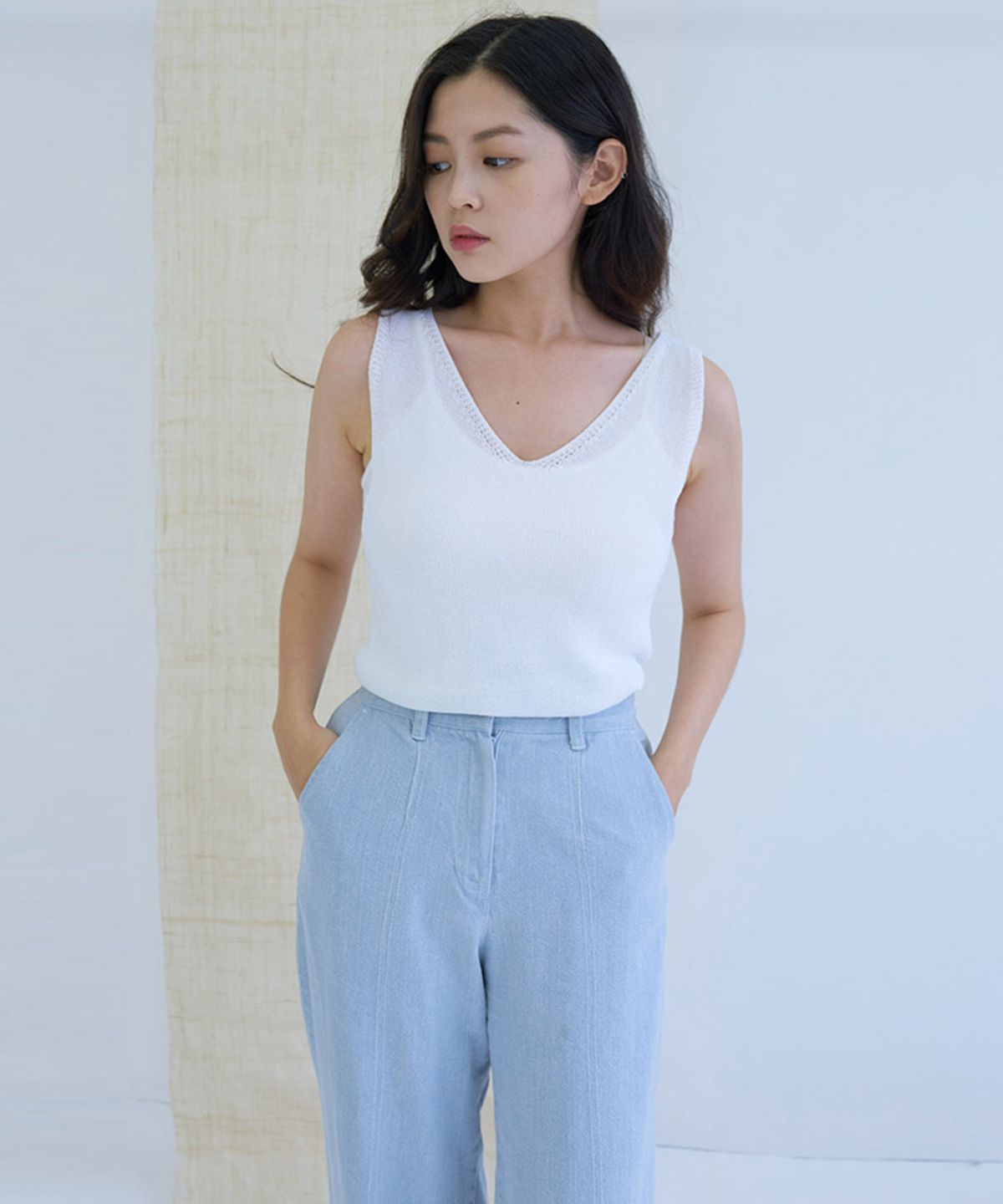 라티젠(LARTIGENT) MTOF4 SET KNIT SLEEVELESS(WHITE)