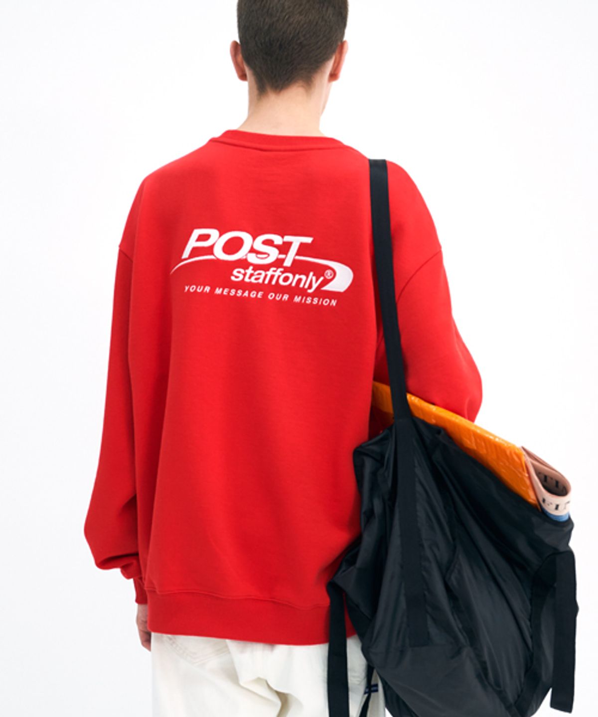 스텝온리(STAFFONLY) POST SWEATSHIRT (RED)
