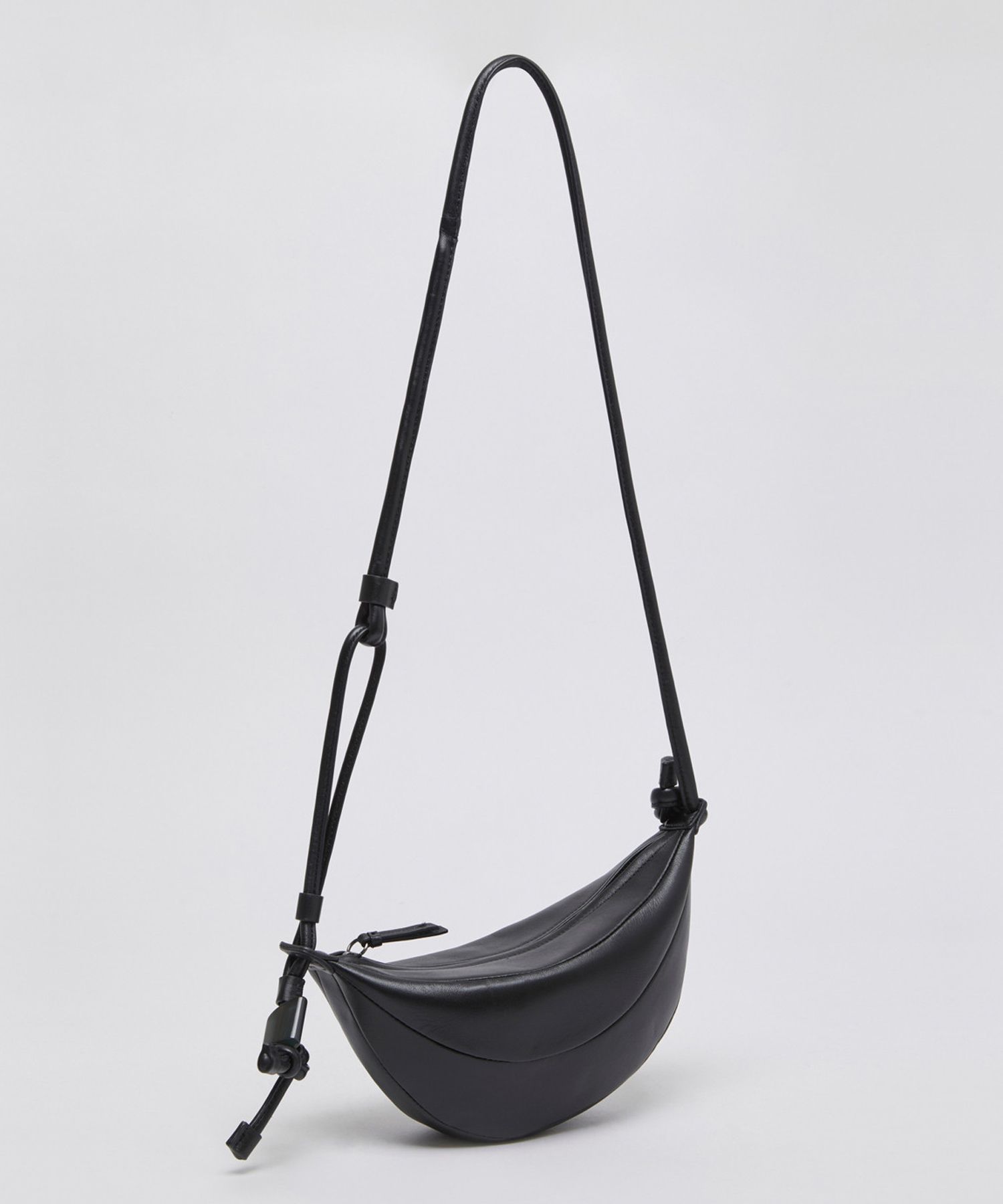 MUSINSA | Archivépke Small fling bag(Deep sleep)_OVBAX25001BLK