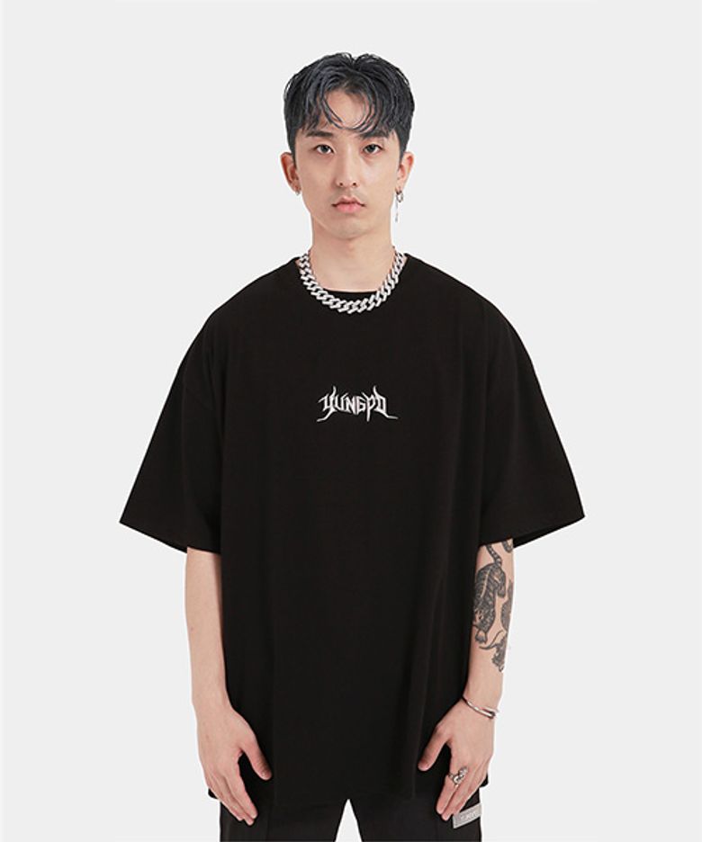 메탈릭 티셔츠
