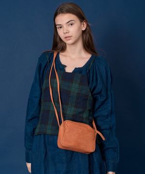 milan cos cross S_3 colors