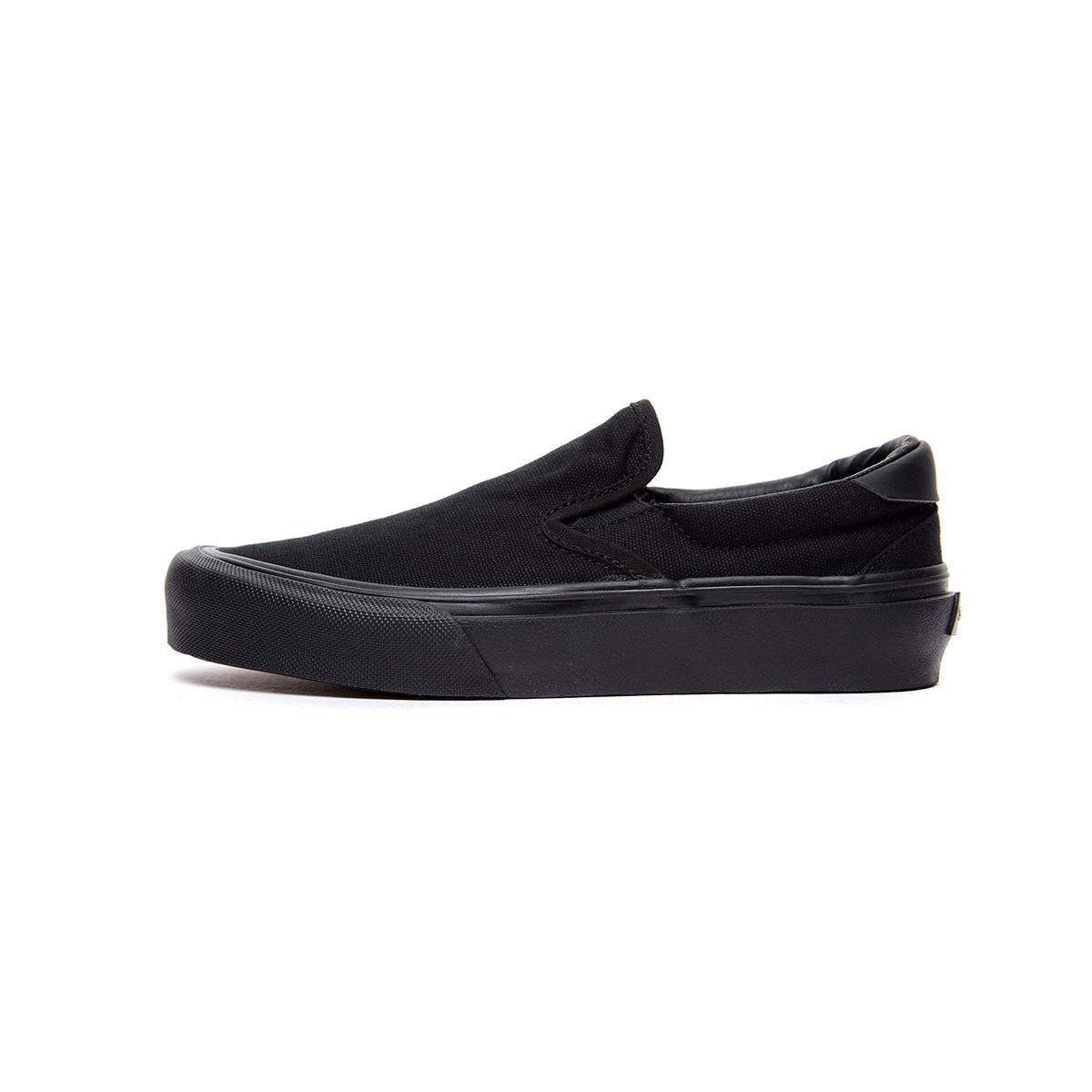 스트레이(STRAYE) VENTURA / BLACK BLACK / SVE2461